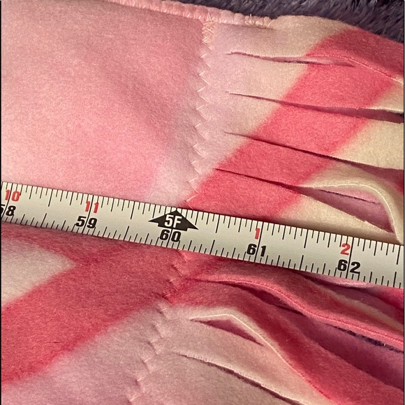 Handmade Breast Cancer Awareness Scarf 🎁 - Picture 3 of 3